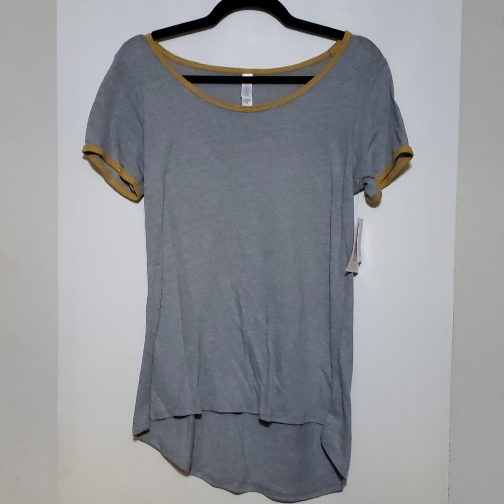 NWT LuLaRoe Classic T